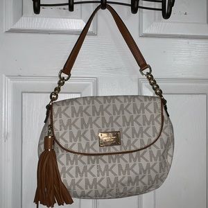 Cute Michael Kors purse!